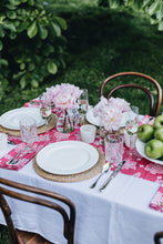 Load image into Gallery viewer, Garden Party Tablescape