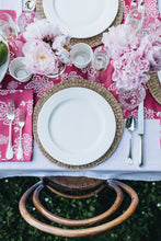 Load image into Gallery viewer, Garden Party Tablescape